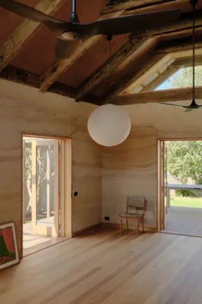 Point Lonsdale, Designer: Hugh Goad Architect, Constructed by: Well Grounded Building, Photographer: Tom Ross Photographer, Material Partner: Timberzoo
