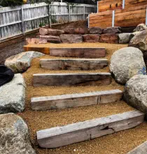 Torquay, Designer: Philip Withers, Constructed by: Reflective Scaping, Material Partner: Timberzoo